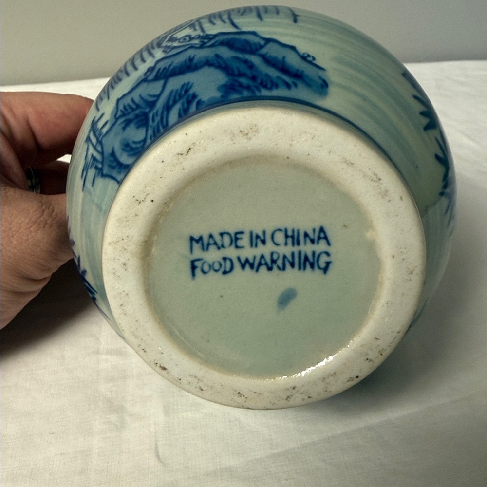Blue & White Ceramic Landscape Vase Decorative Handles 8.25in - Picture 7 of 7